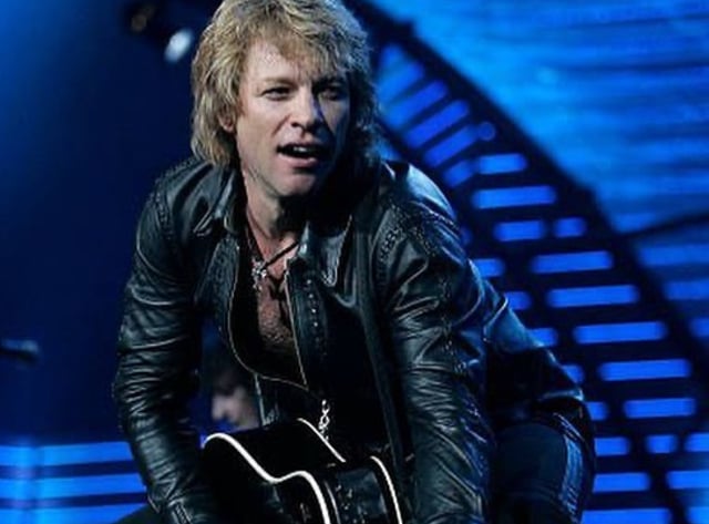 02 de março de 1962: Jon Bon Jovi, cantor e compositor nascido em Nova Jersey, Estados Unidos