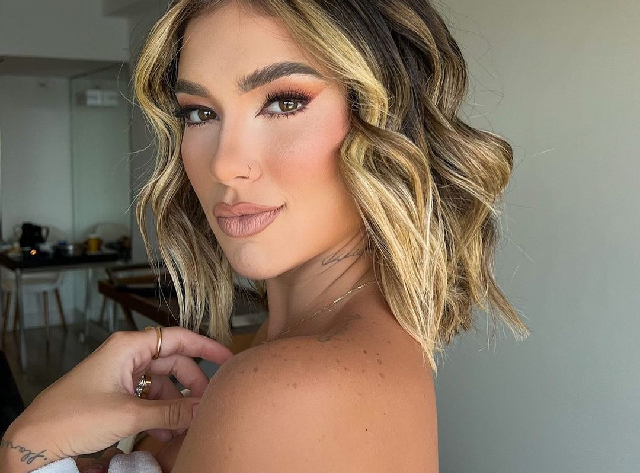 06 de abril de 1999: Virginia Fonseca, influencer brasileira nascida em Connecticut, Estados Unidos