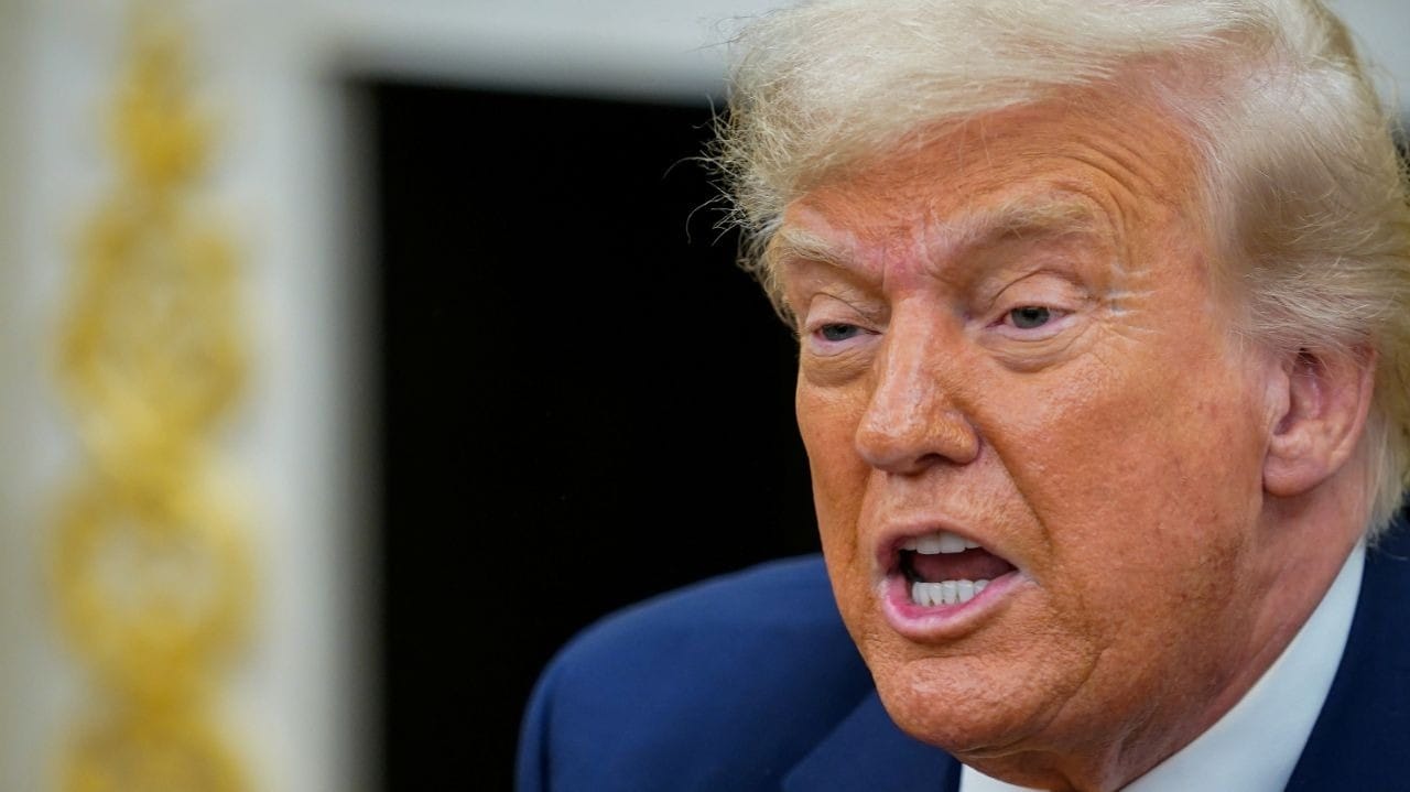 Trump quer taxar o Pix do Brasil, alerta Reinaldo Azevedo