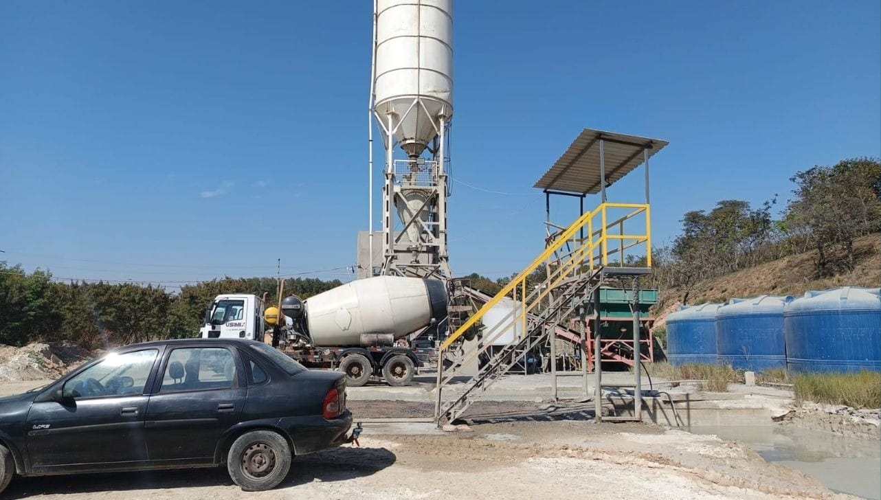 Usina de concreto é interditada por crime ambiental em Campinas