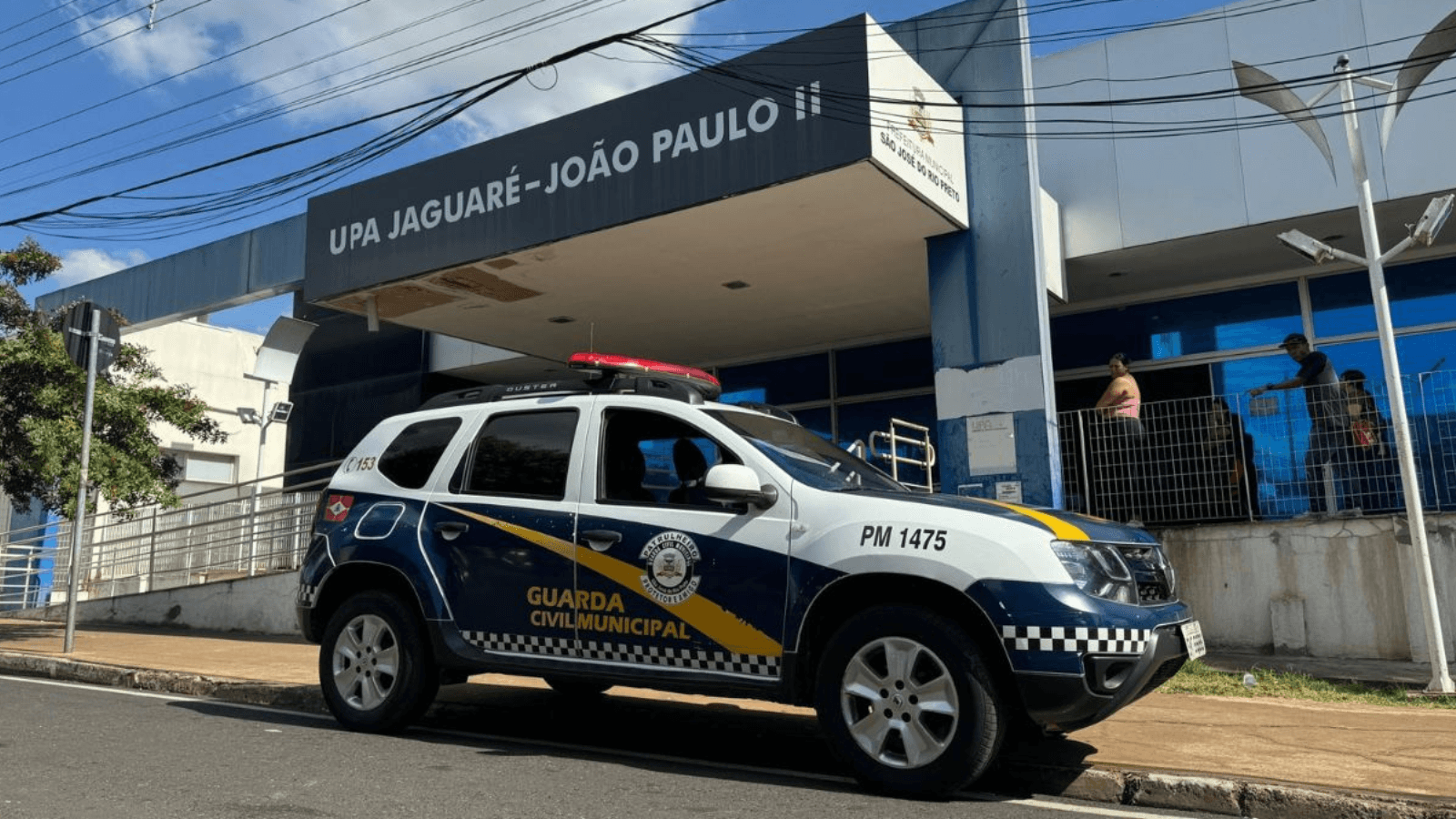 GCM encaminha mulher à delegacia suspeita de embriagar a filha